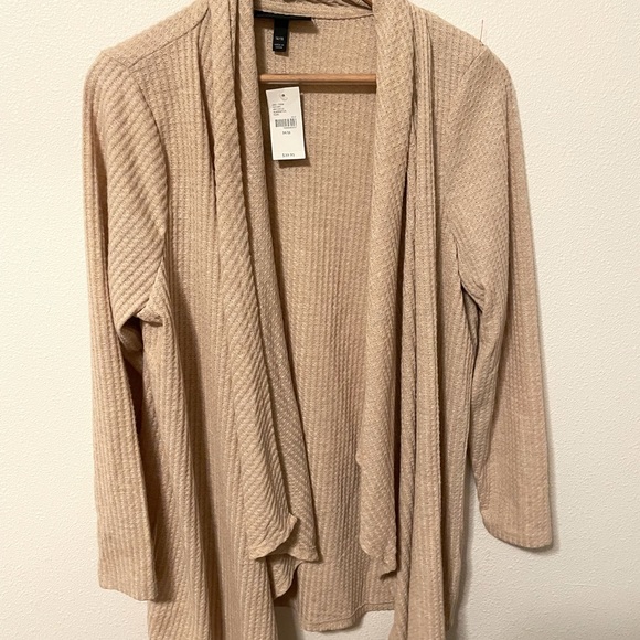 Layne Bryant Knit Tan Cardigan NWT Size 14/16 Women’s - Picture 1 of 5